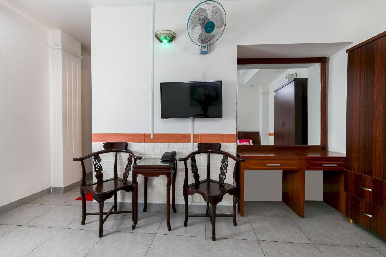 Oyo 1117 Ngoc Lan Motel Хюе Екстер'єр фото